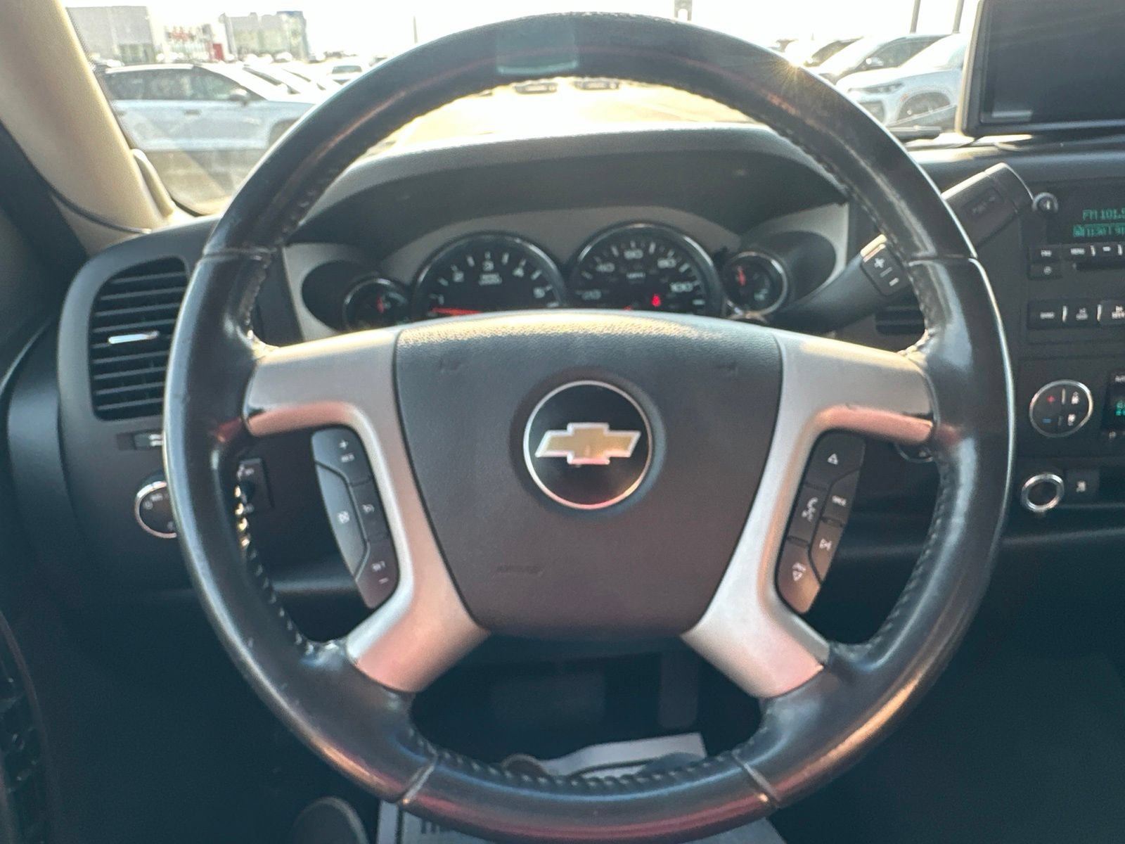 Used 2010 Chevrolet Silverado 1500 LT w/ Power Pack Plus AWD/4WD image 43