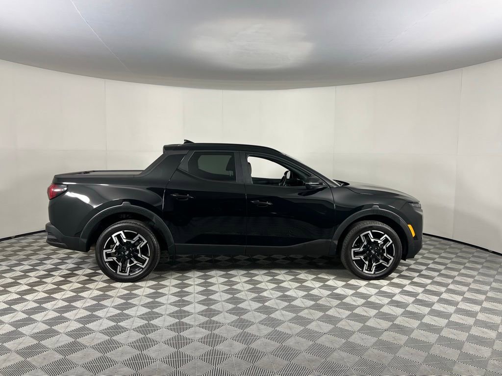 Used 2025 Hyundai Santa Cruz Limited image 3