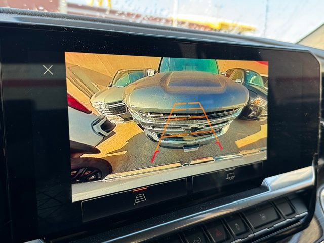 Used 2022 GMC Sierra 1500 AT4 image 4