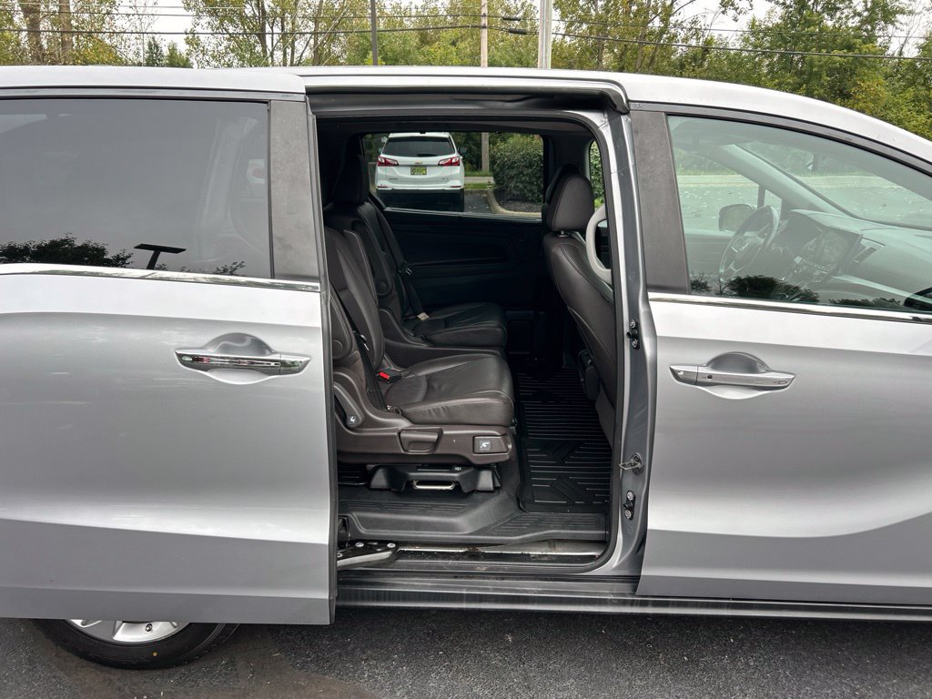 Used 2018 Honda Odyssey EX-L image 42