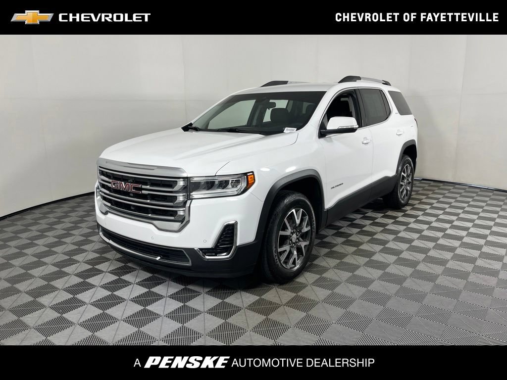 Certified 2022 GMC Acadia SLE w/ Driver Convenience Package FWD image 1