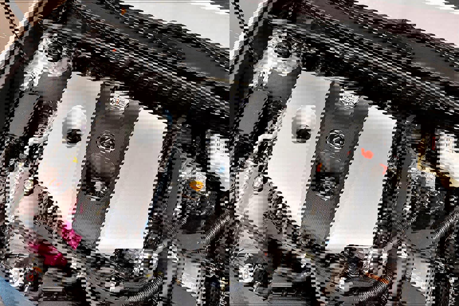 Used 2021 Lexus ES 300h w/ Premium Package image 30