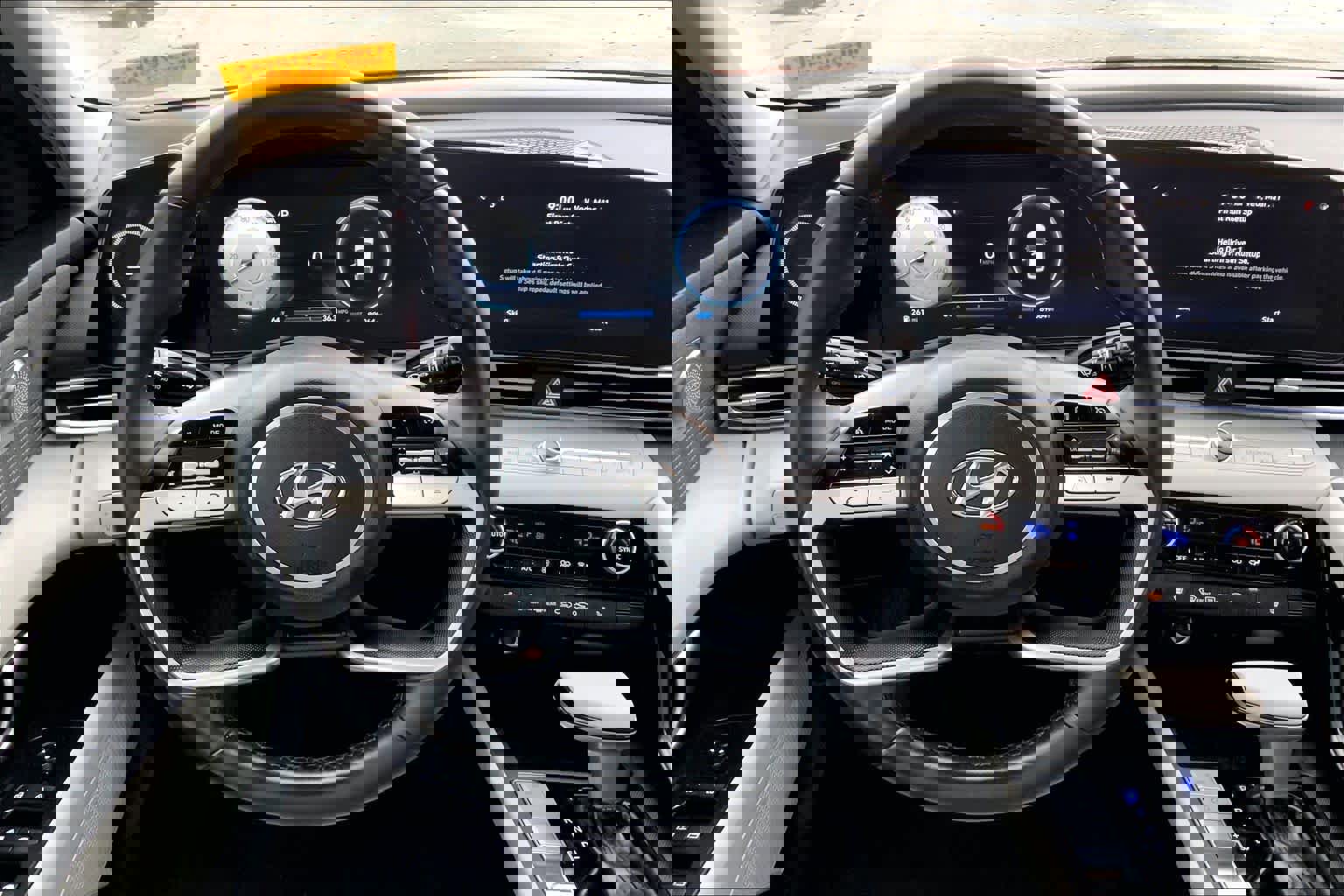 Used 2021 Hyundai Elantra Limited image 6