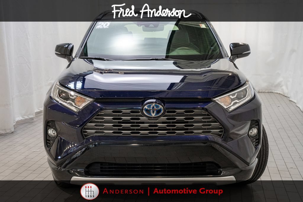Used 2020 Toyota RAV4 XSE w/ XSE Grade Weather Package AWD/4WD image 2