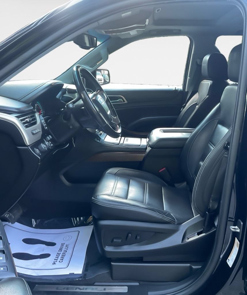 Used 2019 GMC Yukon Denali w/ Denali Ultimate Package AWD/4WD image 11