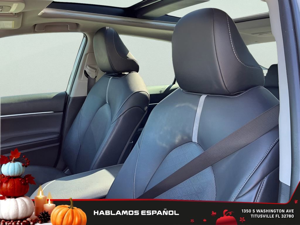 Used 2021 Toyota Camry XSE image 33