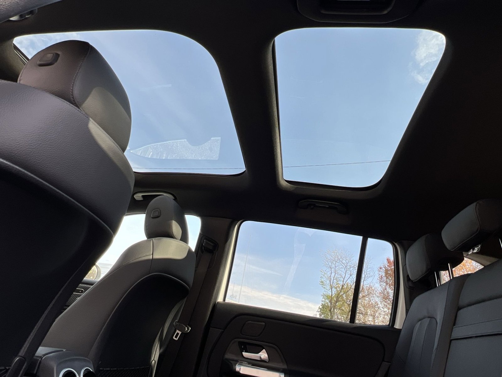 New 2026 Mercedes-Benz GLB 250 4MATIC image 22