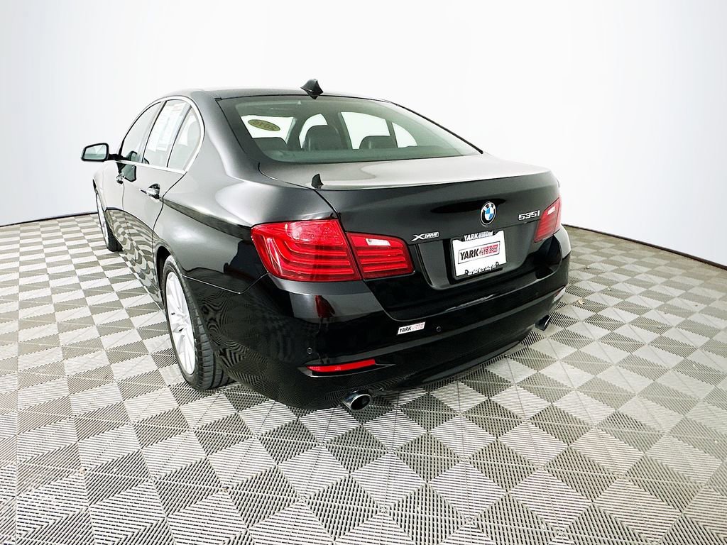 Used 2016 BMW 535i xDrive Sedan AWD/4WD image 9