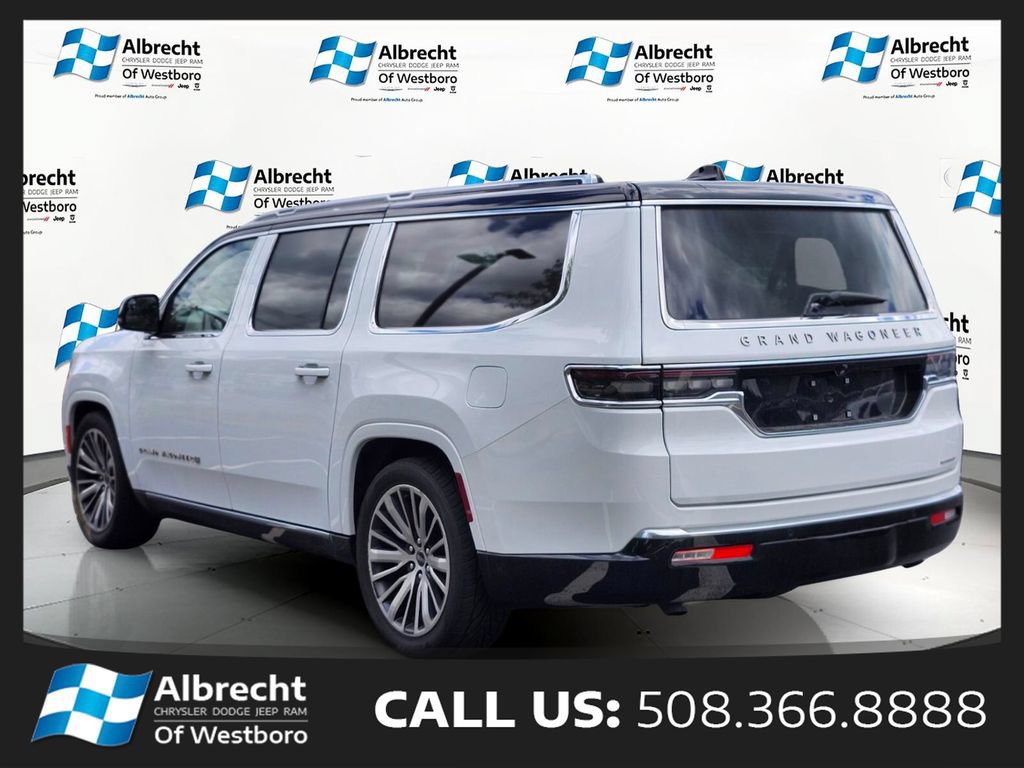 Used 2024 Jeep Grand Wagoneer L Series III AWD/4WD image 3