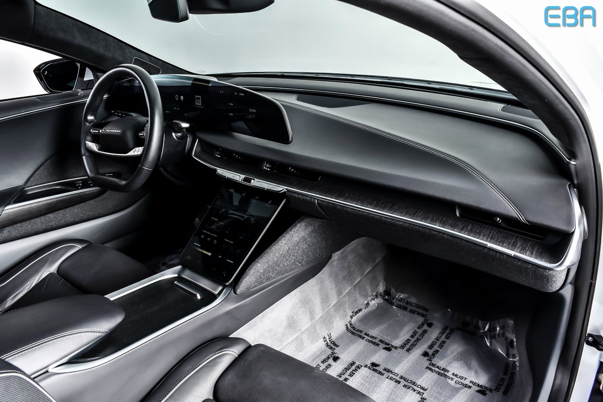 Used 2024 Lucid Air Touring image 25