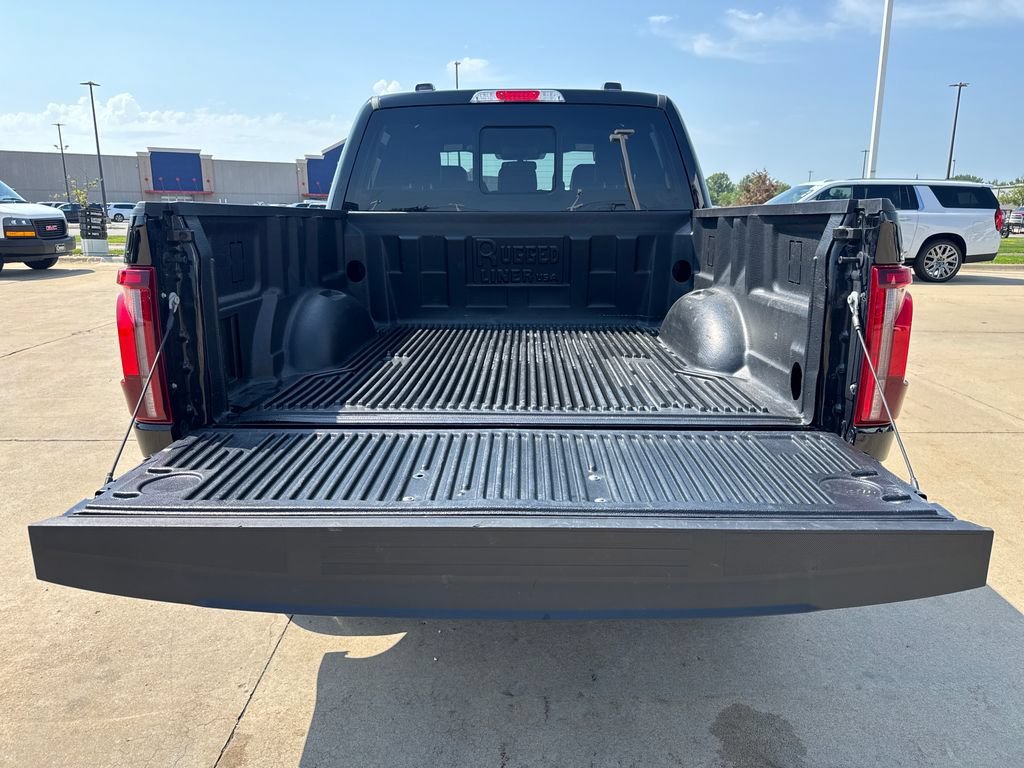 Used 2025 Ford F150 Lariat AWD/4WD image 5