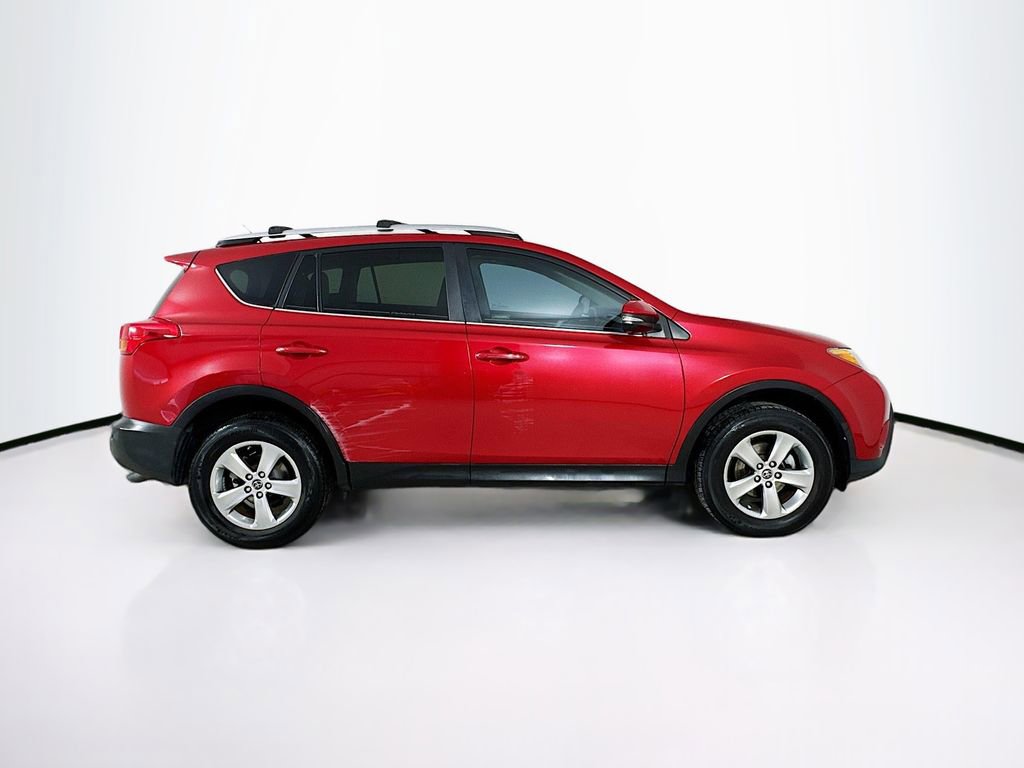 Used 2015 Toyota RAV4 XLE FWD image 8