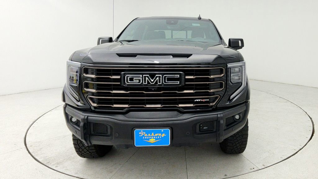 Used 2024 GMC Sierra 1500 AT4X w/ AT4X AEV Edition image 2
