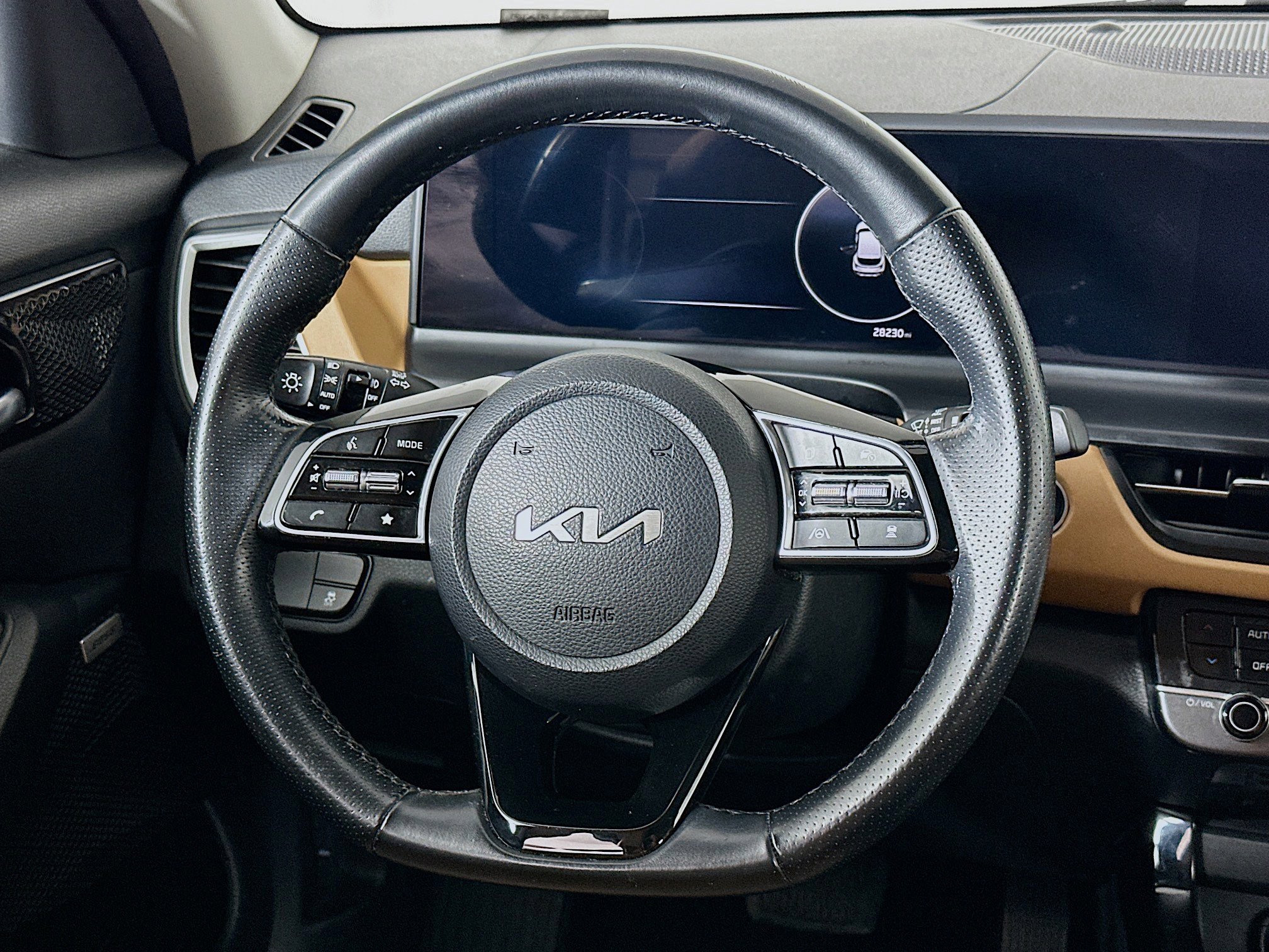 Used 2024 Kia Seltos SX image 18