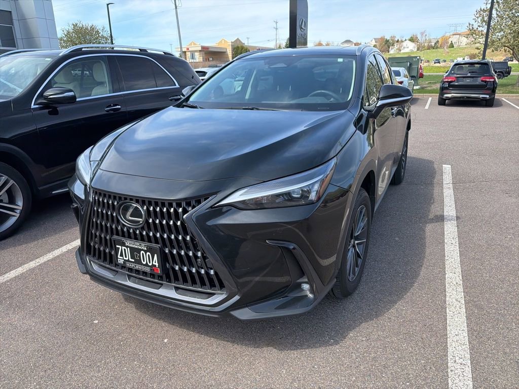 Used 2025 Lexus NX 350h AWD w/ Accessory Package (2T) image 10