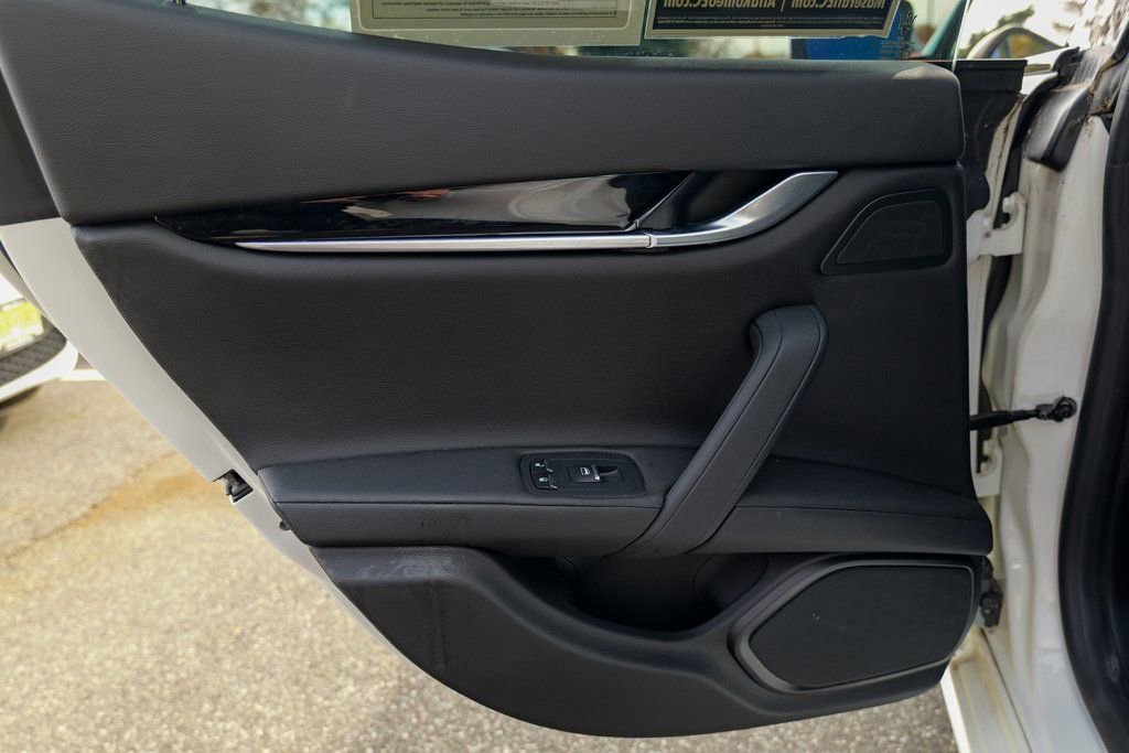 Used 2022 Maserati Ghibli Modena Q4 image 22