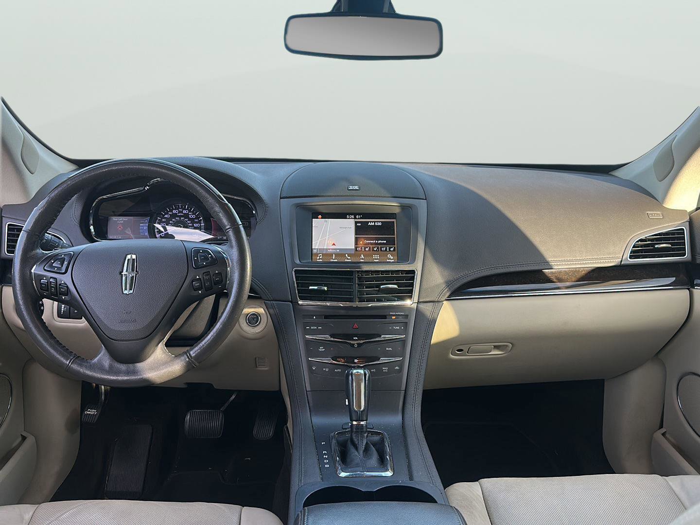 Used 2019 Lincoln MKT AWD image 13
