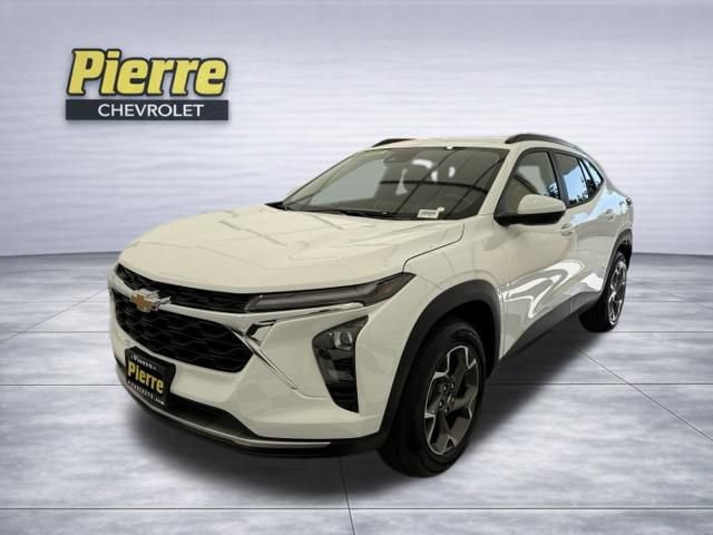 New 2026 Chevrolet Trax LT w/ Driver Confidence Package FWD image 1