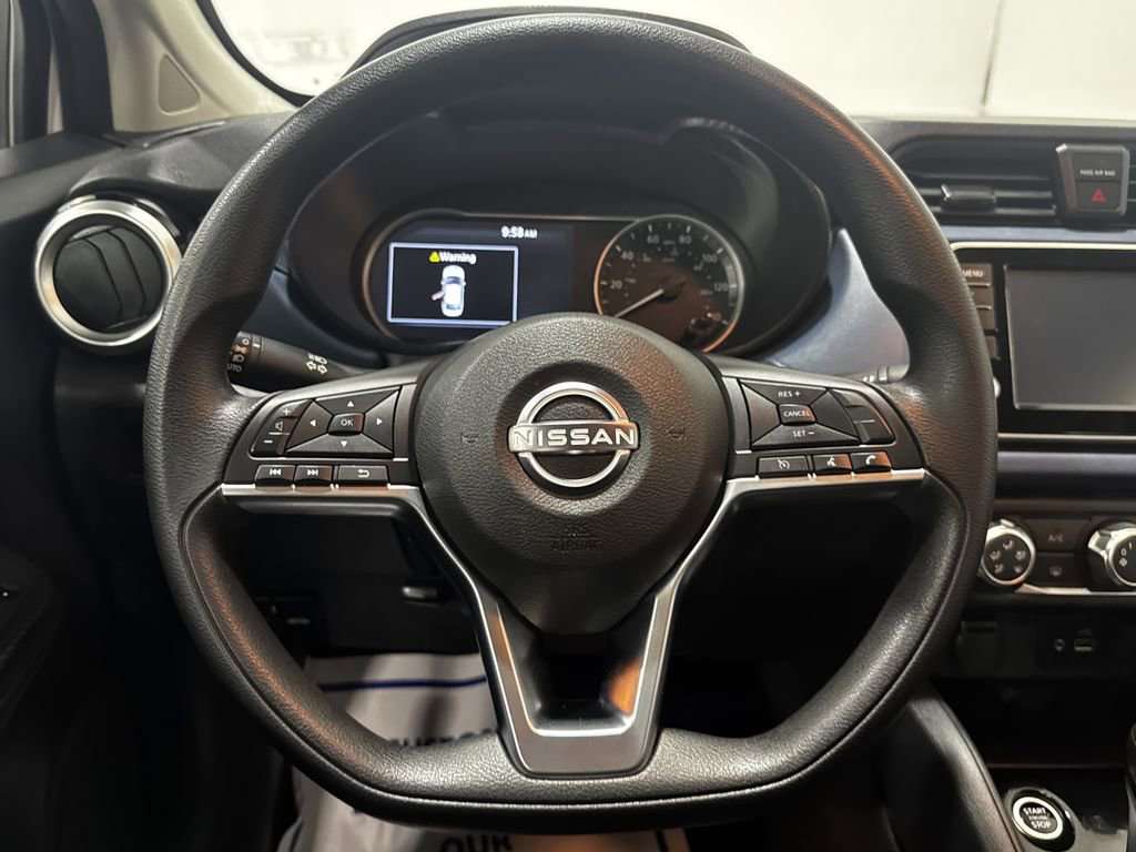 Used 2025 Nissan Versa SV w/ Trunk Package image 4