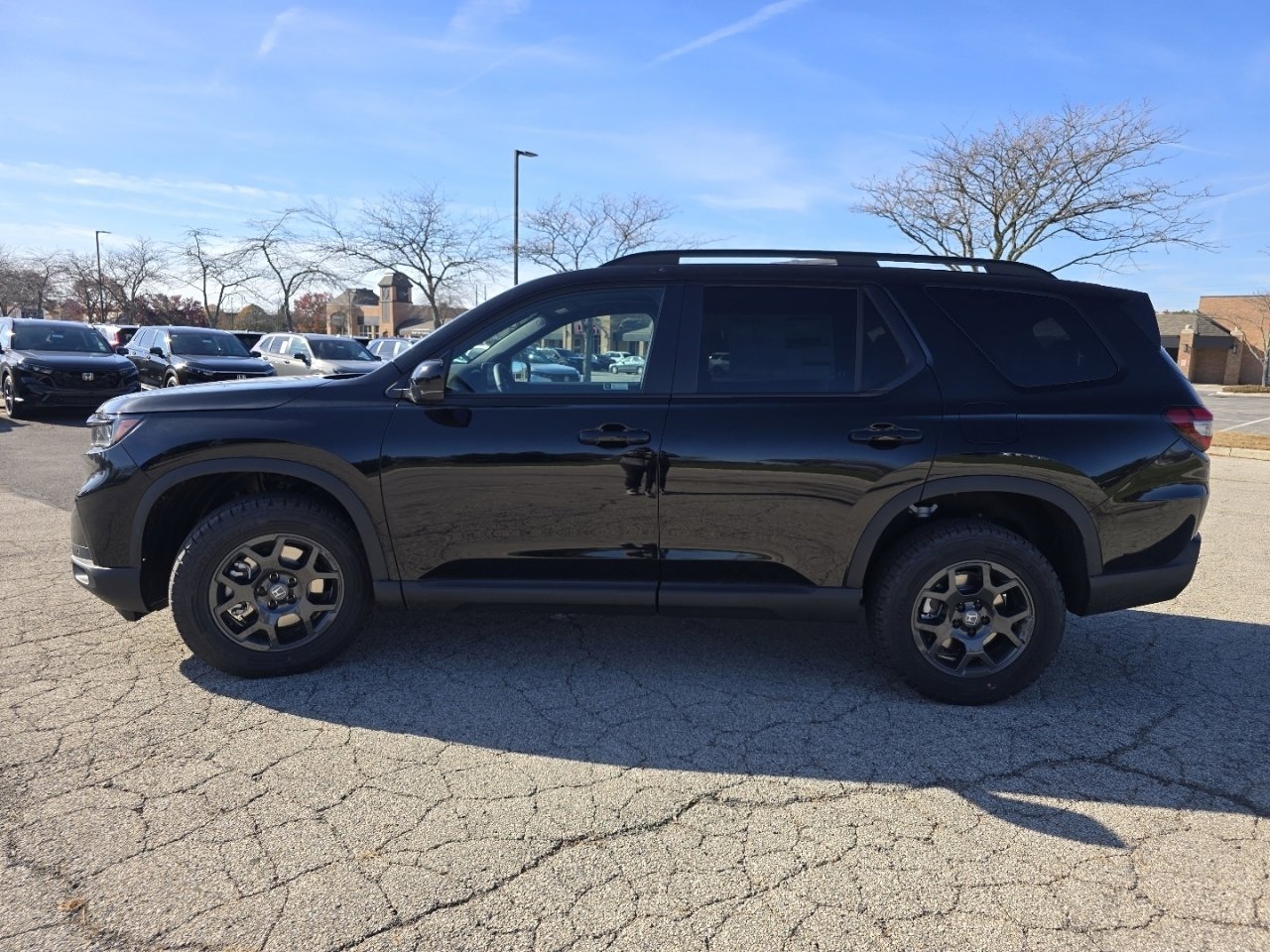 New 2025 Honda Pilot TrailSport image 15