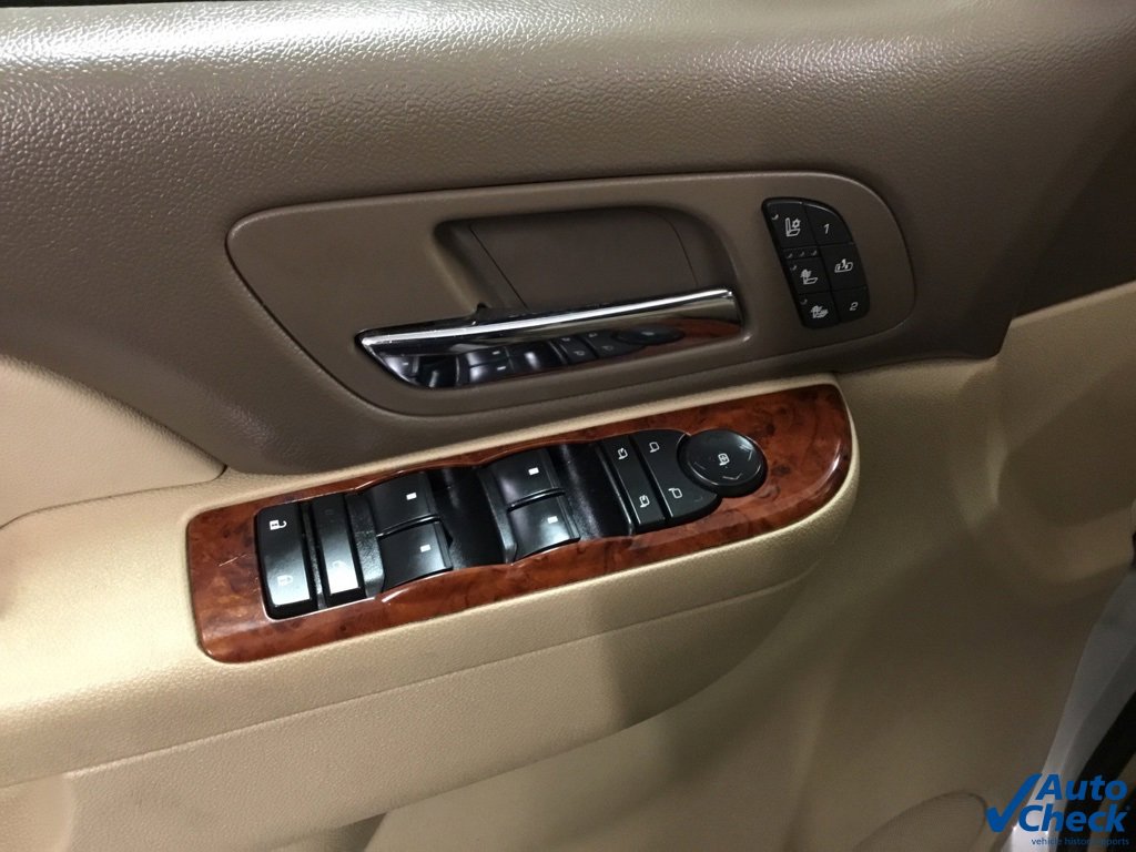 Used 2014 Chevrolet Tahoe LTZ image 26