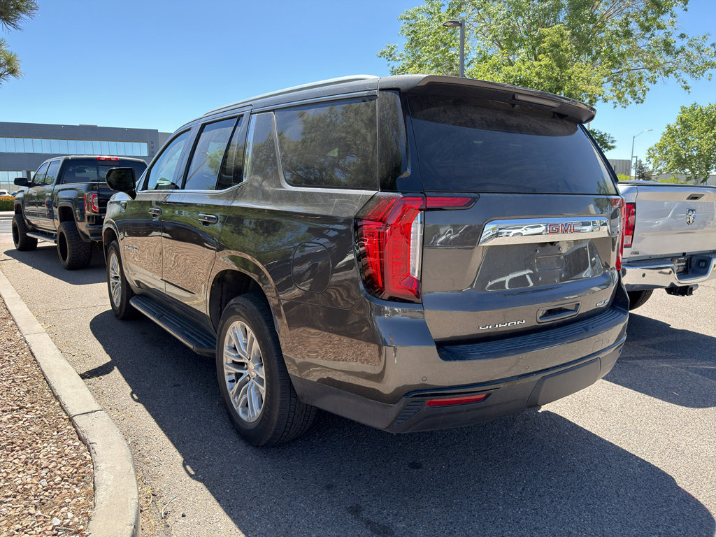 Used 2021 GMC Yukon SLE RWD image 9