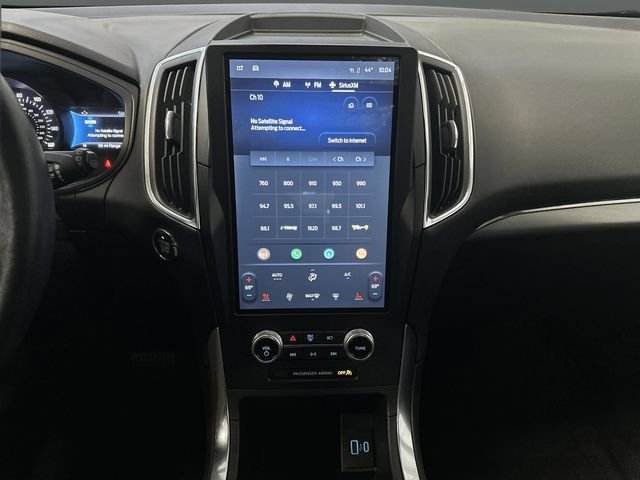 Certified 2024 Ford Edge Titanium w/ Equipment Group 301A image 9