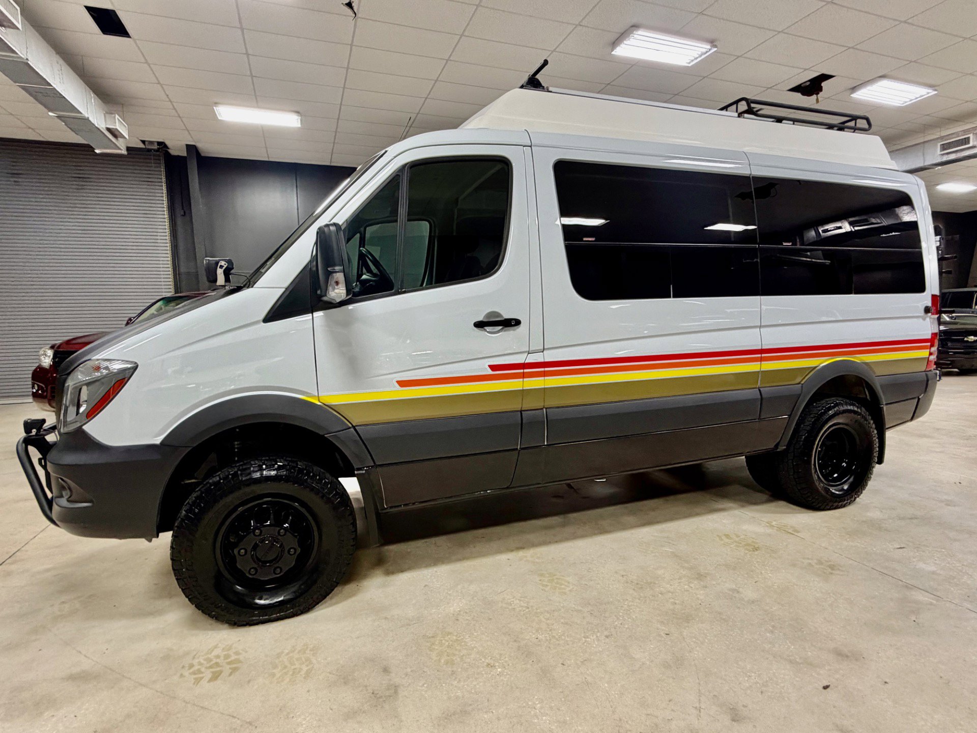 Used 2018 Mercedes-Benz Sprinter 3500 image 14