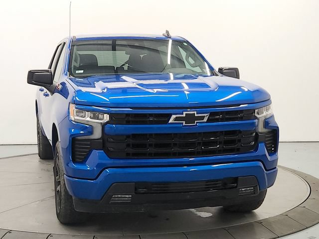 Used 2024 Chevrolet Silverado 1500 RST w/ Z71 Off-Road Package AWD/4WD image 2