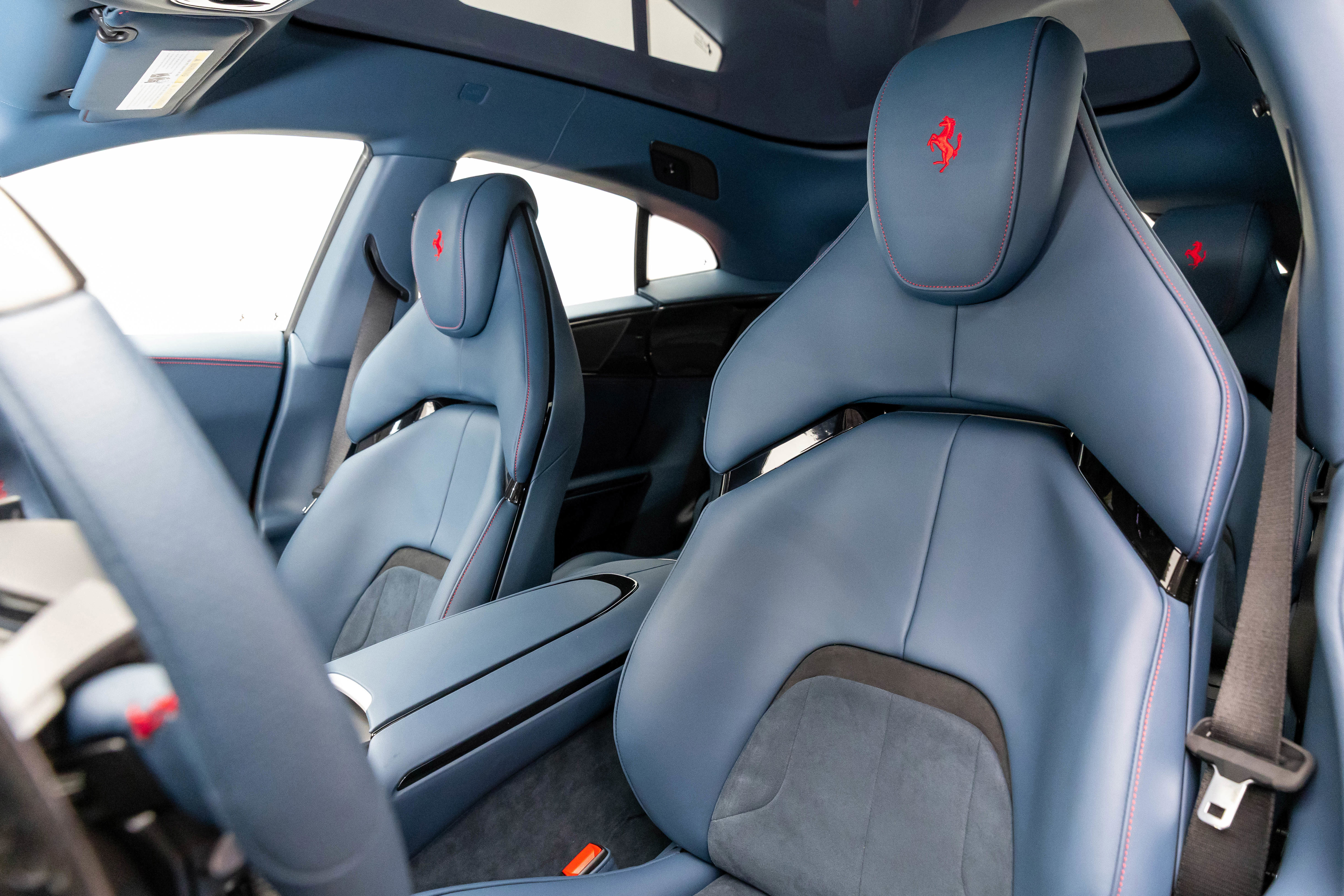 Used 2026 Ferrari Purosangue AWD/4WD image 58