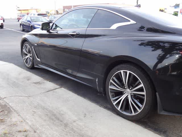 Used 2017 INFINITI Q60 3.0t w/ Premium Plus Package 3.0T AWD/4WD image 7