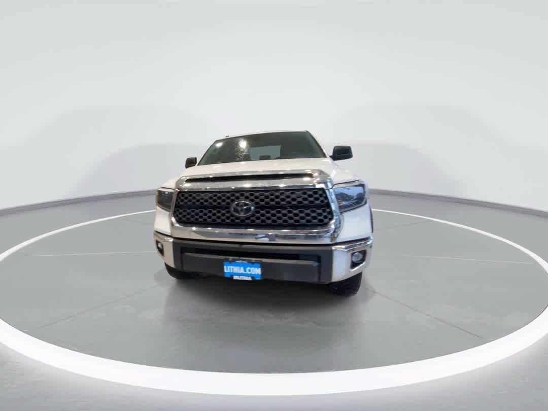 Certified 2019 Toyota Tundra Limited w/ Limited Premium Package AWD/4WD image 3