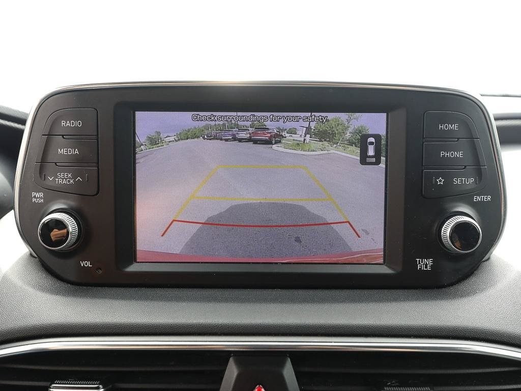 Used 2020 Hyundai Santa Fe SE FWD image 17