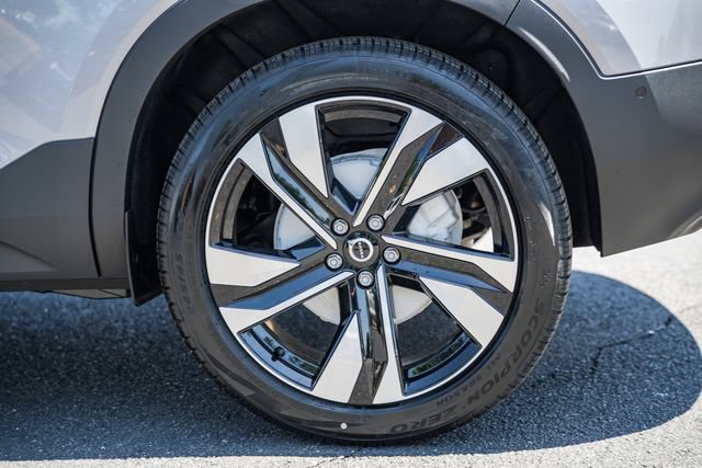 New 2026 Volvo XC40 B5 Plus w/ Climate Package AWD/4WD image 19