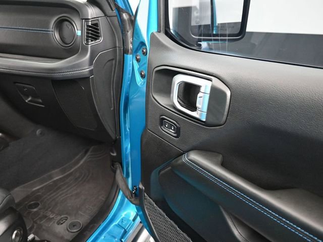 Used 2024 Jeep Wrangler Unlimited Rubicon 4xe AWD/4WD image 24