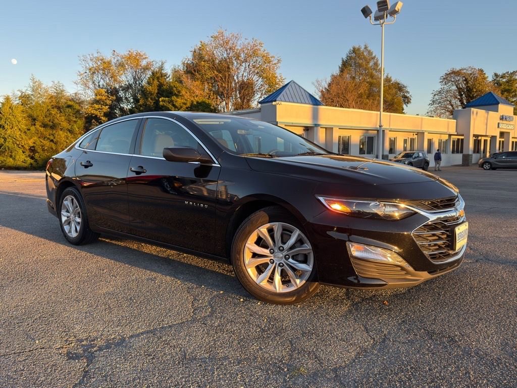Used 2024 Chevrolet Malibu LT