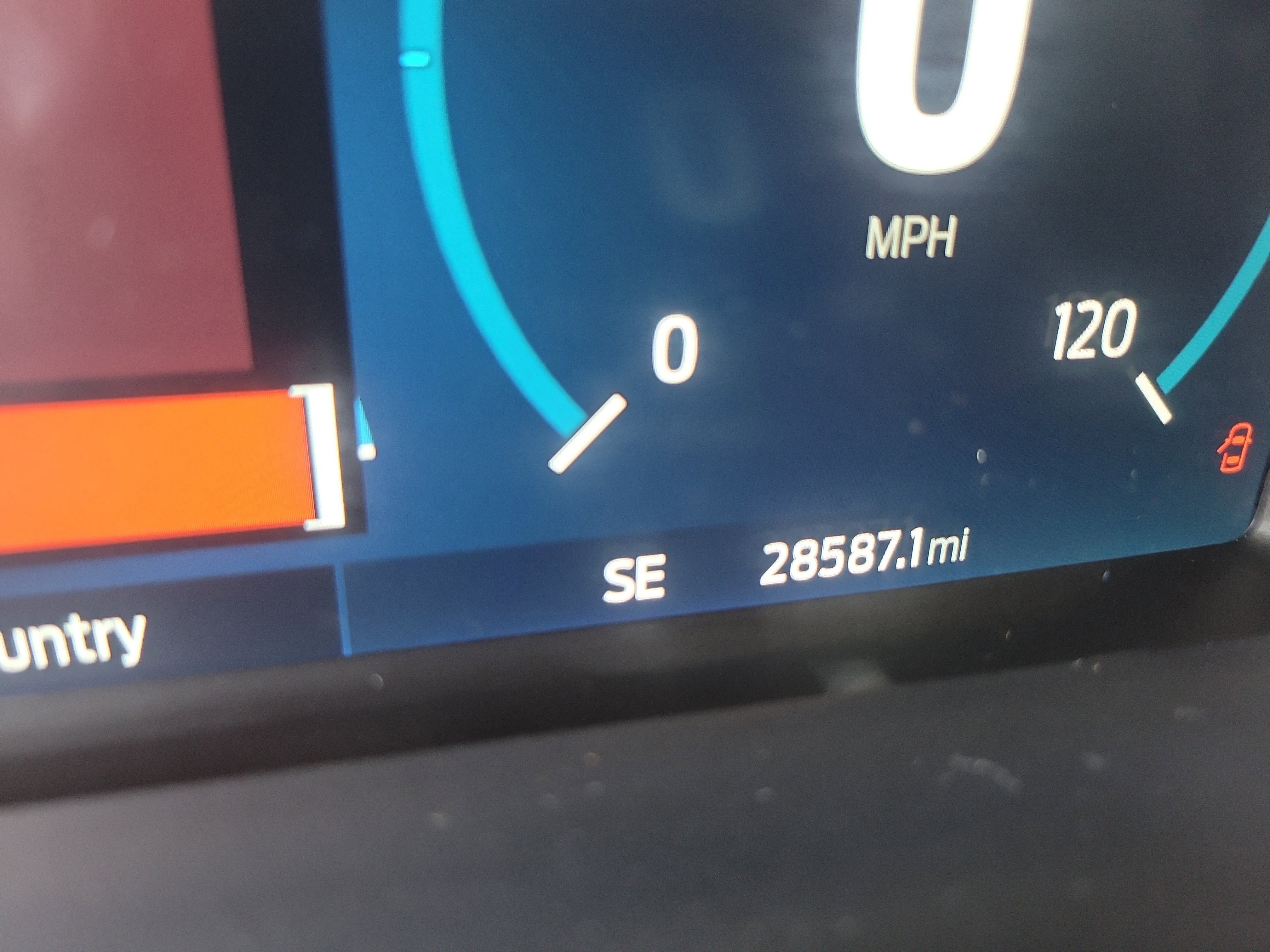 Used 2023 Ford F150 Lariat w/ Trailer Tow Package image 32