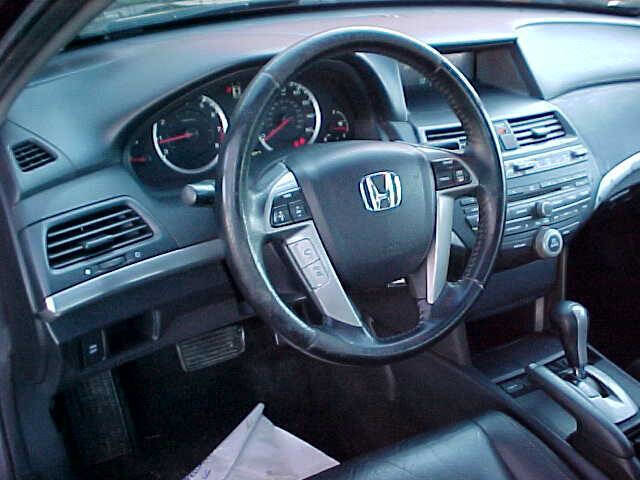 Used 2010 Honda Accord EX-L image 19
