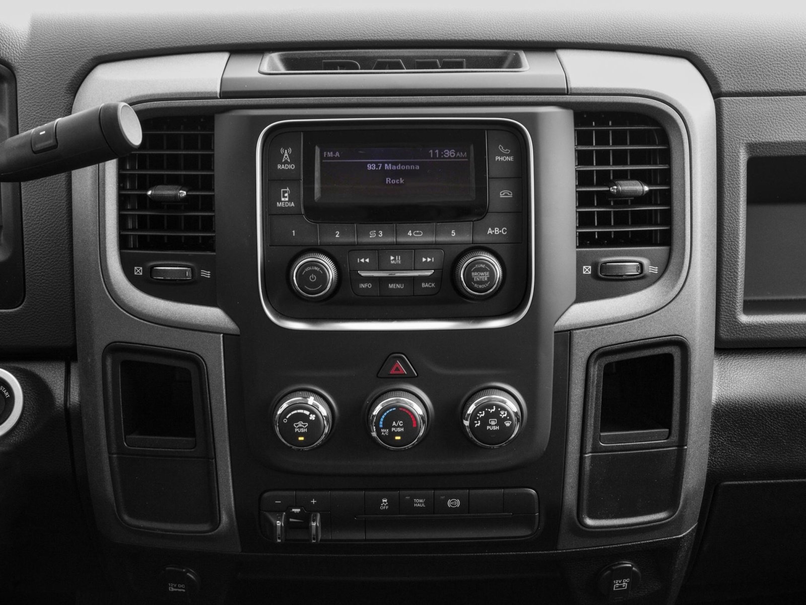 Used 2016 RAM 3500 Tradesman w/ Chrome Appearance Group AWD/4WD image 7