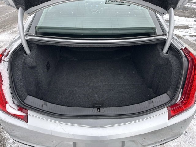 Used 2019 Cadillac XTS Luxury image 17