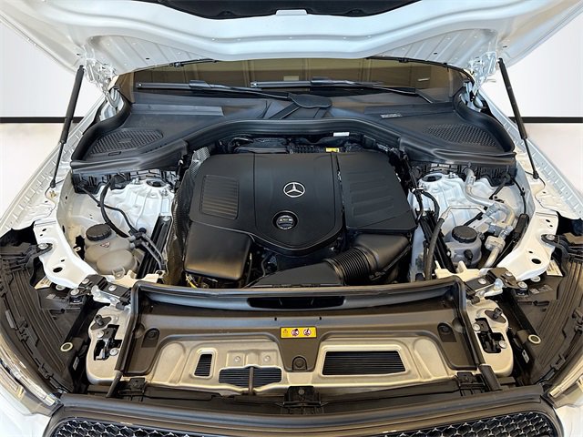 Certified 2025 Mercedes-Benz GLC 300 4MATIC image 31
