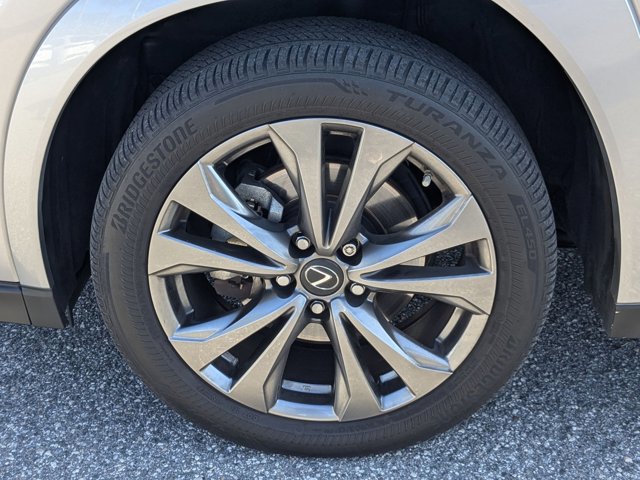 Used 2024 Lexus UX 250h F Sport image 22
