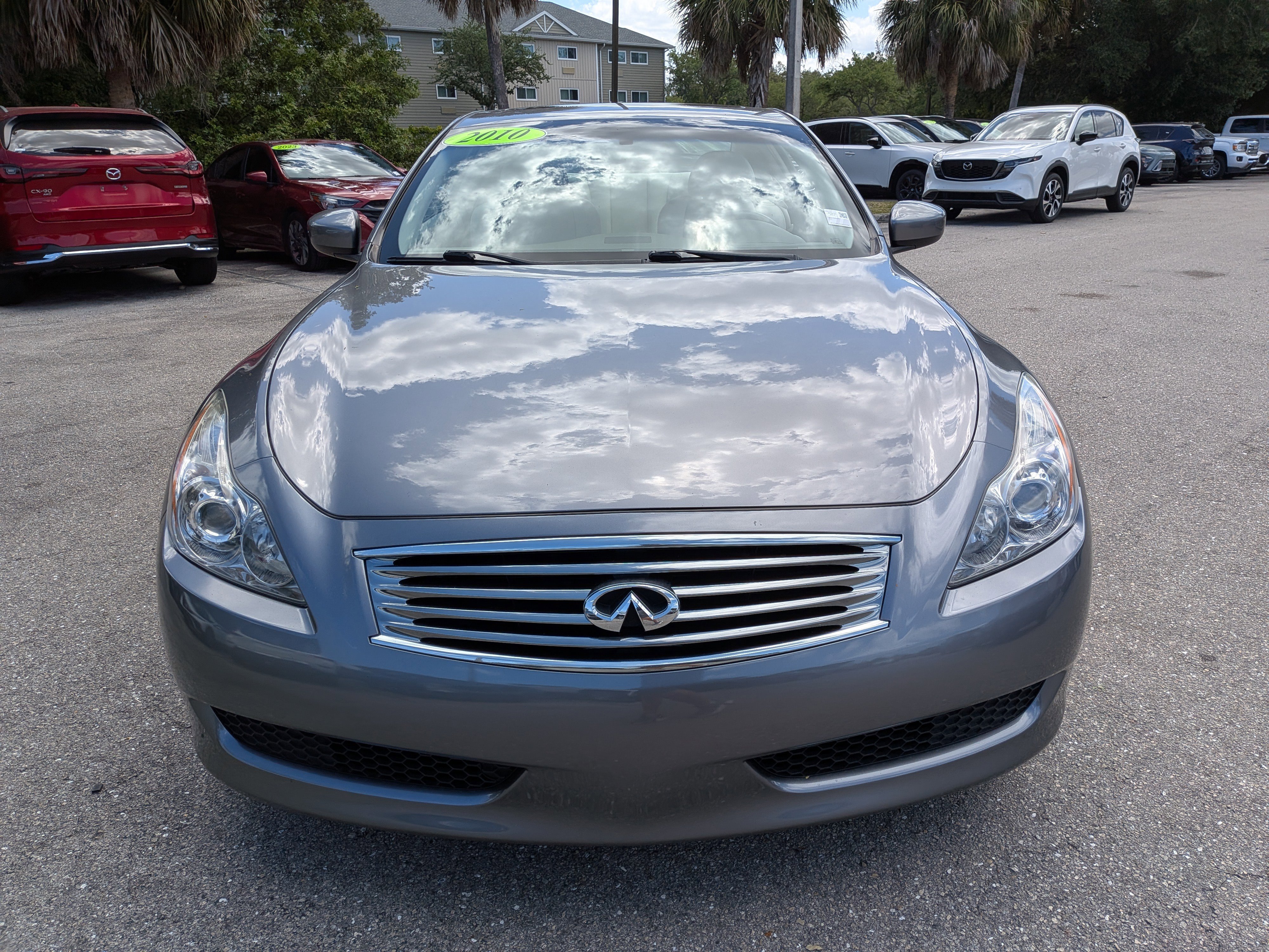 Used 2010 INFINITI G37 x w/ Premium Pkg image 9