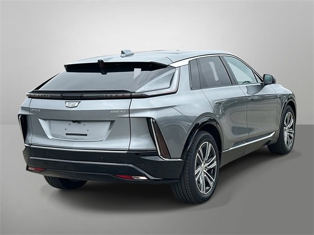 Used 2025 Cadillac Lyriq Luxury image 14