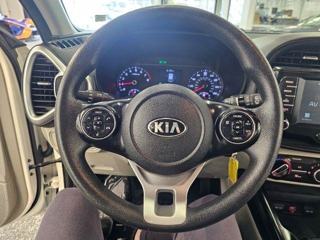 Used 2020 Kia Soul LX FWD image 10