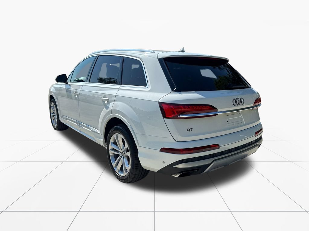 Used 2025 Audi Q7 3.0T Premium Plus AWD/4WD image 6