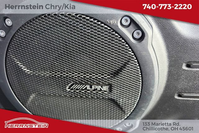 Used 2022 Jeep Wrangler Unlimited Sahara AWD/4WD image 27