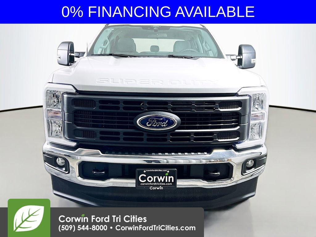 New 2026 Ford F250 XL w/ XL Chrome Package image 4