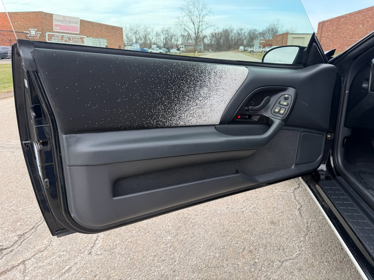 Used 1993 Chevrolet Camaro Z28 image 23