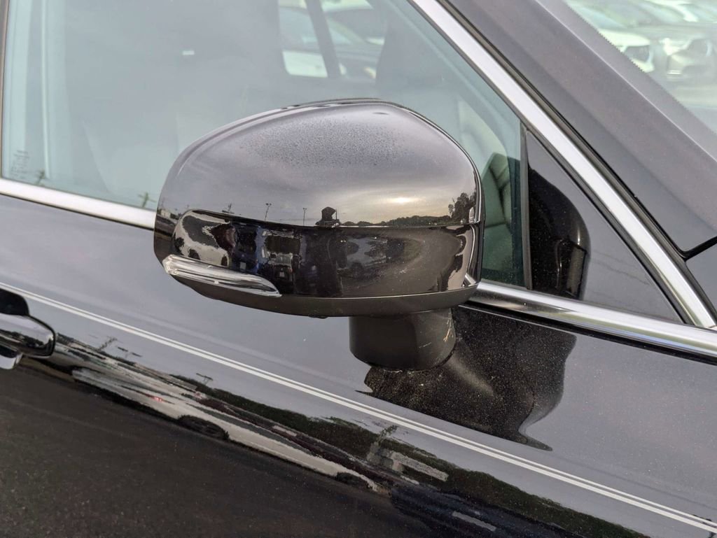 Certified 2023 Volvo XC90 B5 Plus w/ Protection Package Premier AWD/4WD image 12